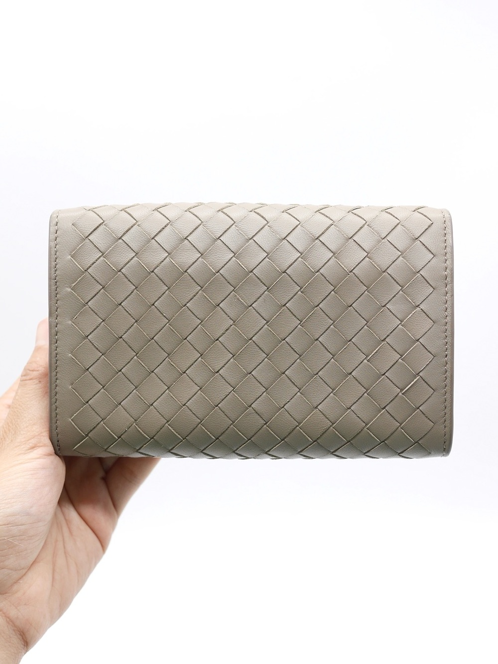 🍓BOTTEGA VENETTA Medium Wallet - Picture 3 of 13